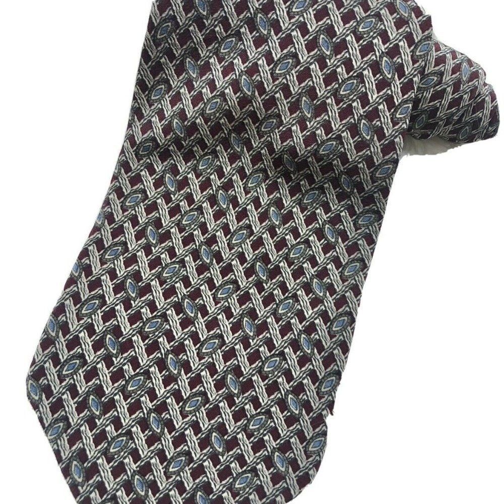 Claiborne Men's‎ Gold and Maroon Patterned Tie